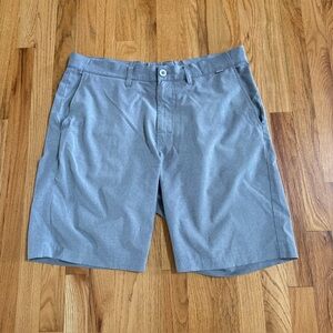 Travis Mathew Shorts Men 36 Grey Golf Casual Performance Stretch